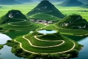 معماری خلاقانه؛ بالا کوه جکوزی ساختن با راه مارپیچ میرسن بهش منظره ی دورش رویاست