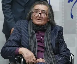 آواز هنرمندانه؛ دیگه باید بگیم مرحوم، رضا رویگری چشاشو بست شروع کرد خوندن تن صدا خداس