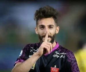 مهاجم نیمکت نشین پرسپولیس نیم فصل جدا می شود؟!