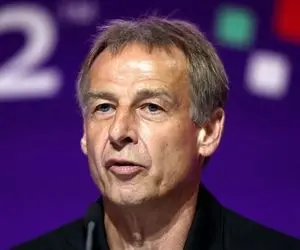 یورگن کلینزمن حرفهایش را پس گرفت!