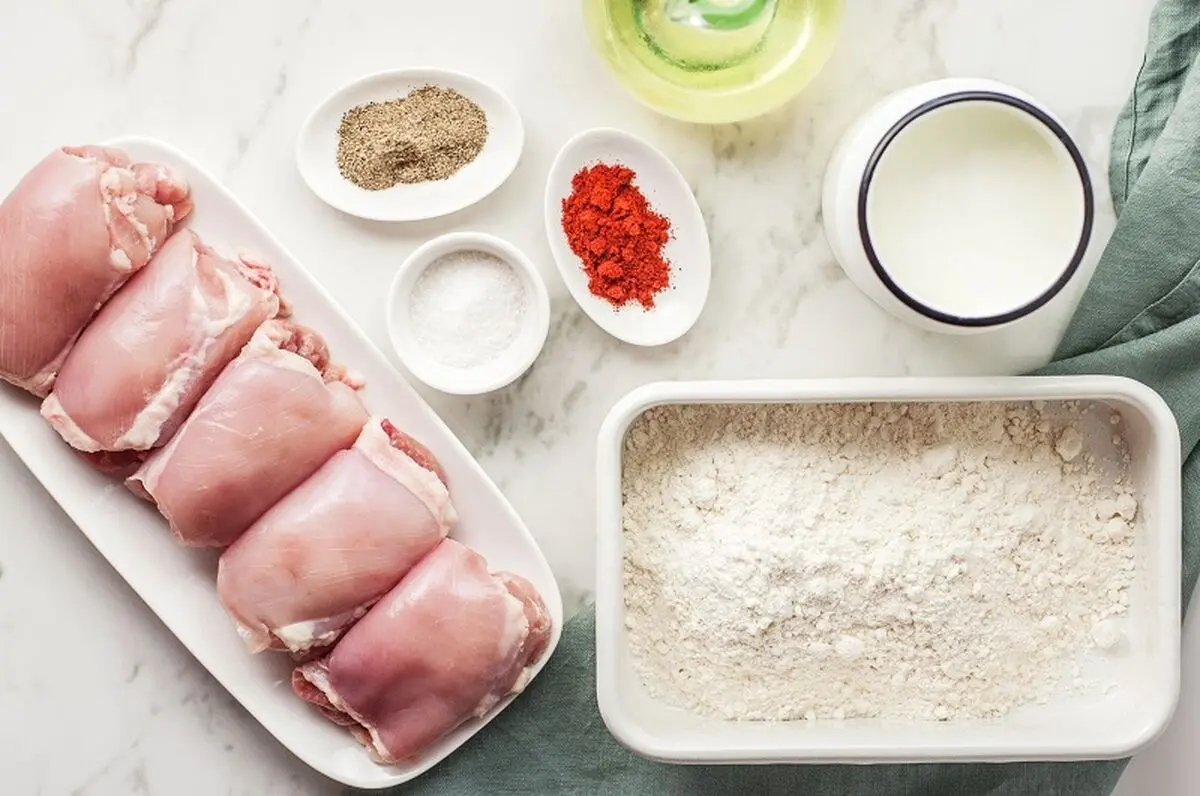 southern-fried-chicken-thighs-recipe-101554-Ingredients-5bab9a79c9e77c00250ed3ca