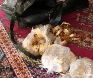 سرقت طلای مسافران برای کمک به پسر افسرده!