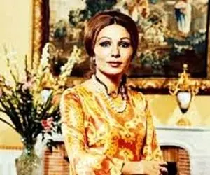 سفر به ایام قدیم ندیم؛ دست درازی فرح دیبا ازخود راضی به شاه مخلوع