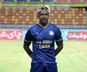 غضب قلعه‌نویی در مورد ستاره سابق سرخابی