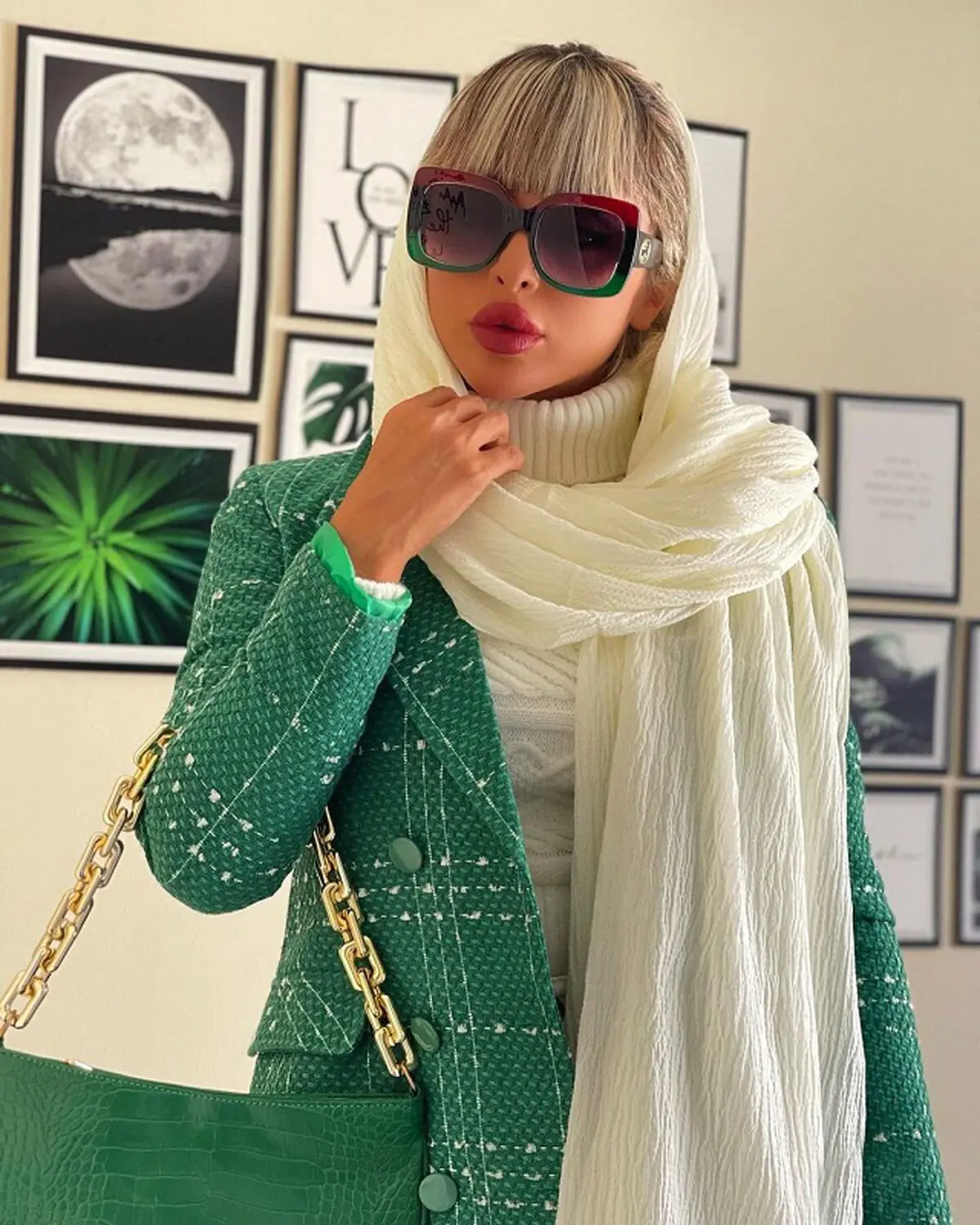 کاپشن سبز