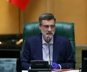 امیرحسین قاضی‌زاده هاشمی: رقیبم در انتخابات رضاخان است!