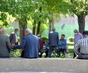 حقوق بازنشستگان فقط برای ده روز کافی است