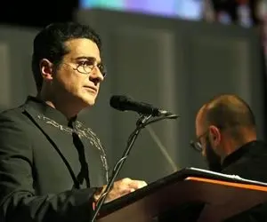 آواز همایونی؛ همایون شجریان با این آهنگ بهشتی همه رو تو سالن کلگری میخکوب صحنه کرد