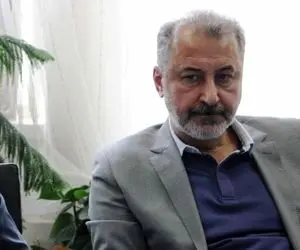 رضا درویش: استانداردها لولاهای ما را بسنجند که این قدر پنجره باز و بسته می شود