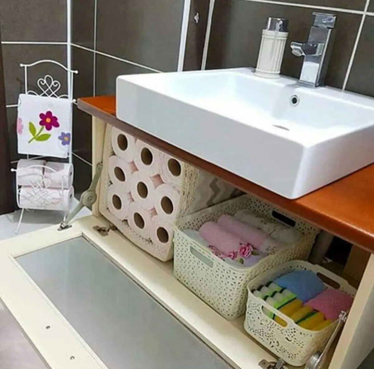 layout2-closet2-cabinets4