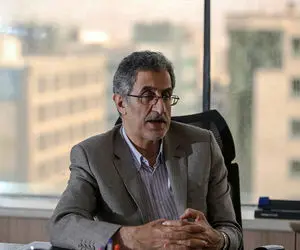 آخرین آمار از توزیع دلار ۴۲۰۰ تومانی 