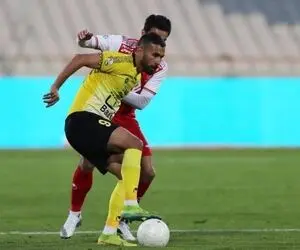 3 ستاره سپاهان در لیست نقل و انتقالاتی پرسپولیس