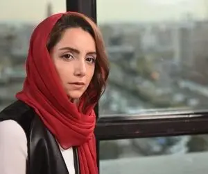 تغییر چهره "نازنین بیاتی" با سایه اِسموکی عجیبش
