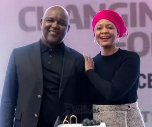 سرمربی استقلالی ها و همسرش به دنبال خانه در جردن و الهیه