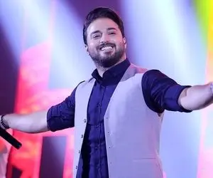 آواز عاشقانه؛ بابک جهانبخش انقدر با احساس این آهنگو خوند که با شنیدنش مست مست میشی