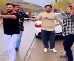 آواز محلی؛ حرکات موزون ادایی و پرنسسی چندتا پسر وسط جاده؛ چه افتخاریم میکنن به خودشون