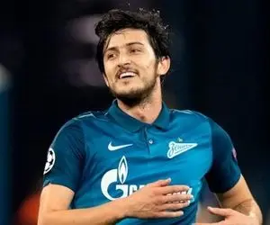 شادی آزمون به همراه زنیتی‌ها بعد از قهرمانی ایتالیا