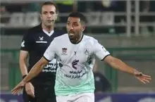 جنجال بعد از بازی پرسپولیس و ذوب‌آهن؛ درِ اتاق داوران شکسته شد!