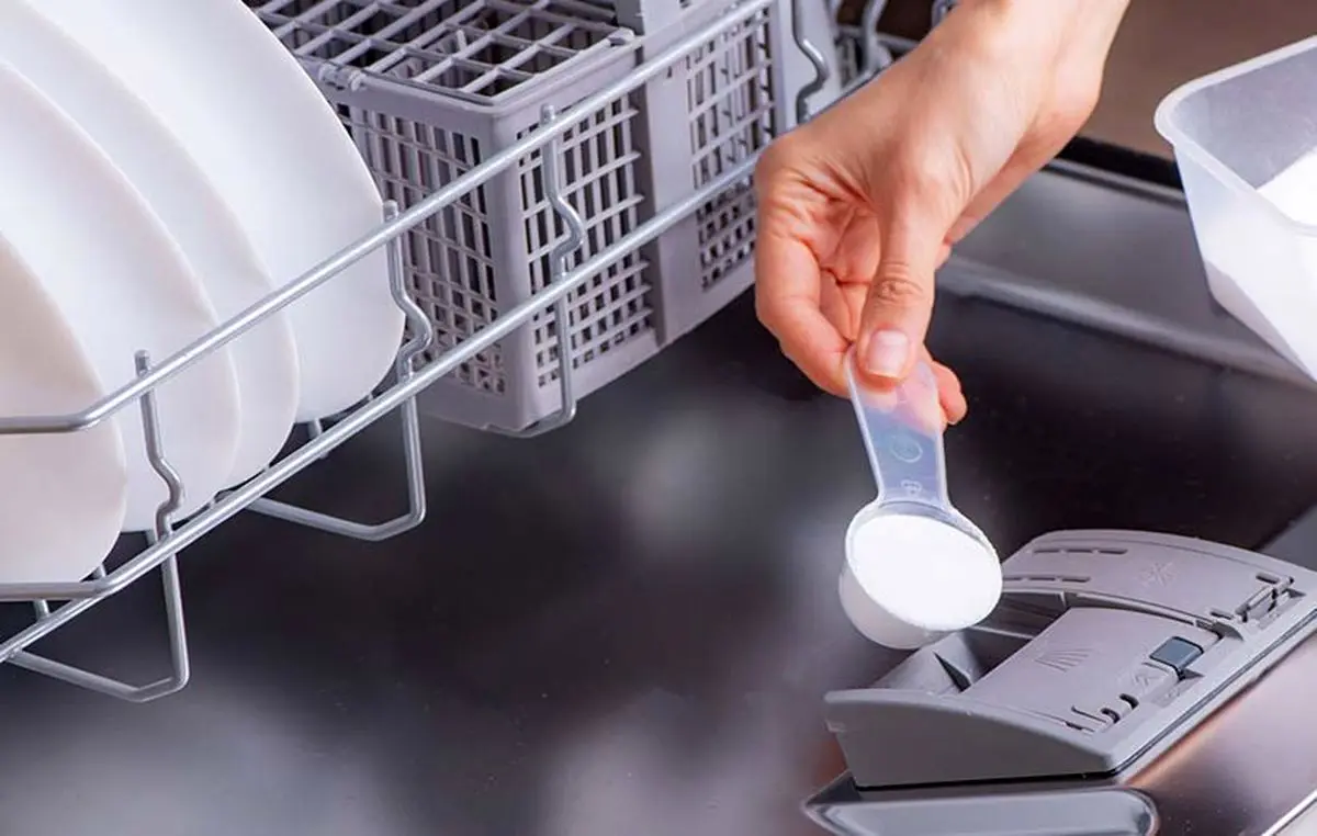 The-reason-for-dishes-becoming-cloudy-in-the-dishwasher-02