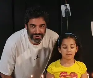 جشن تولد صمیمی منوچهر هادی با دخترش