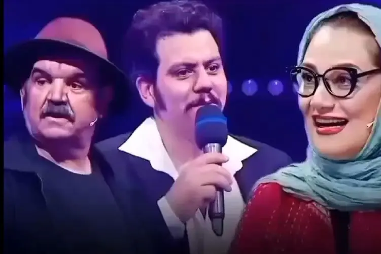 دانلود آواز؛ داورا گفتن پسره خواننده نیست ولی انقد خوب خوند سریع آهنگش فراگیر شد
