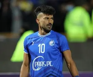 حسرت رامین رضاییان کیفیت زمین و امکانات ورزشگاه النصر