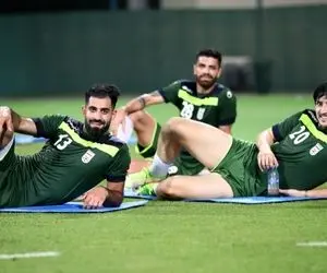 کنعانی‌زادگان: بازوبند کاپیتانی را از روی زمین برداشتم