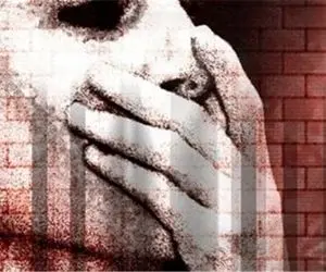 17 ساله بودم که با عشق پنهانی از صاحبکارم بچه دار شدم