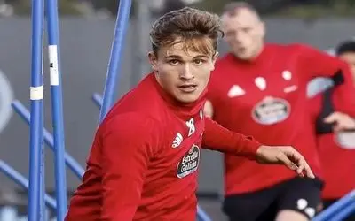 دنیس اکرت کیست و چه نسبتی با آناهیتا درگاهی دارد؟