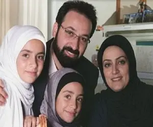 آواز سوزناک؛ دختر فرزاد جمشیدی با گریه هاش دل ریش ریش کرد