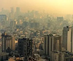 پایتخت غرق در آلودگی؛ هوای ۲۱ ایستگاه تهران در شرایط قرمز