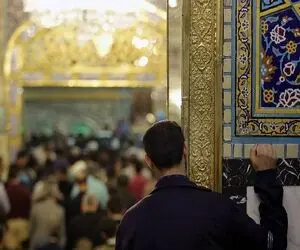 آواز جگرسوز؛ پسر بچه جوری سوز دار آمدم ای شاه پناهم بده رو تو حرم خوند دل سنگ آب میشه