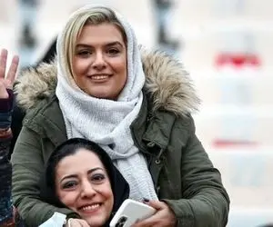 (عکس) خانم بازیگر هم خودش را به ورزشگاه رساند