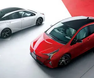 تویوتا پریوس در حال برنامه ریزی برای نسل پنجم