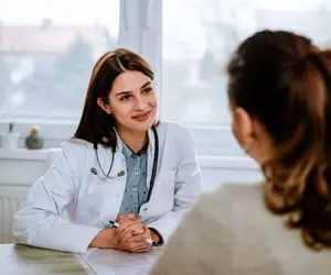 علت و درمان خارش و سوزش واژن؛ بهترین درمان های خانگی