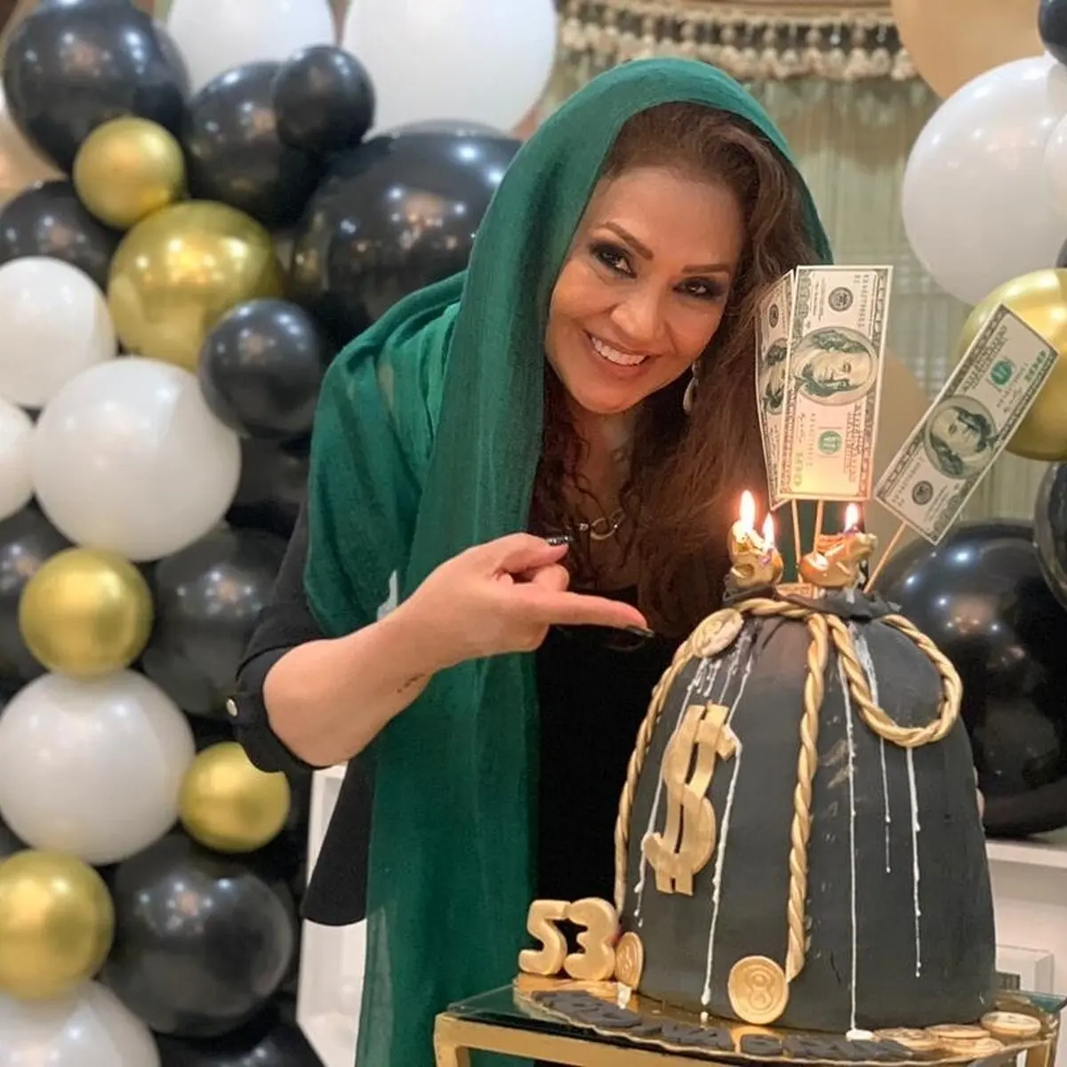 نسرین مقانلو