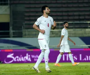 پیشکسوت فوتبال: مدافع دیگری جز خلیل زاده نداریم؟!