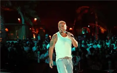 آواز شاد/شور و هیجان در کنسرت خواننده عربی با الله الله کنسرت رو ترکوند قشنگ برده هوا