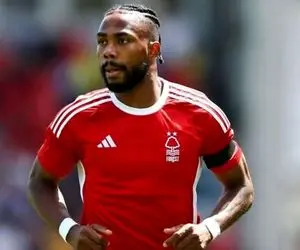 بمب نقل و انتقالات پرسپولیس از انگلیس می آید؟