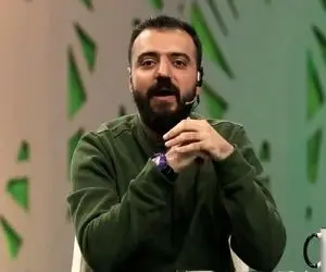 (ویدئو) اتفاقات عجیب سرخابی ها مجری معروف را راهی بیمارستان کرد!