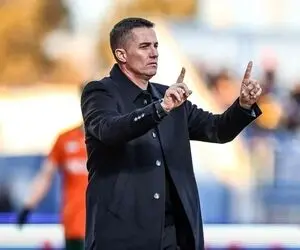 اوسمار با زبان بی زبانی آدرس قهرمانی پرسپولیس را به مدیران گفت