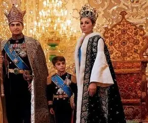 سفر به ایام قدیم سال 1339؛ آرایش کردن فرح تو پیست اسکی