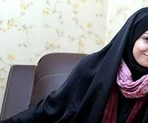 تهمینه میلانی از آزاده نامداری نوشت