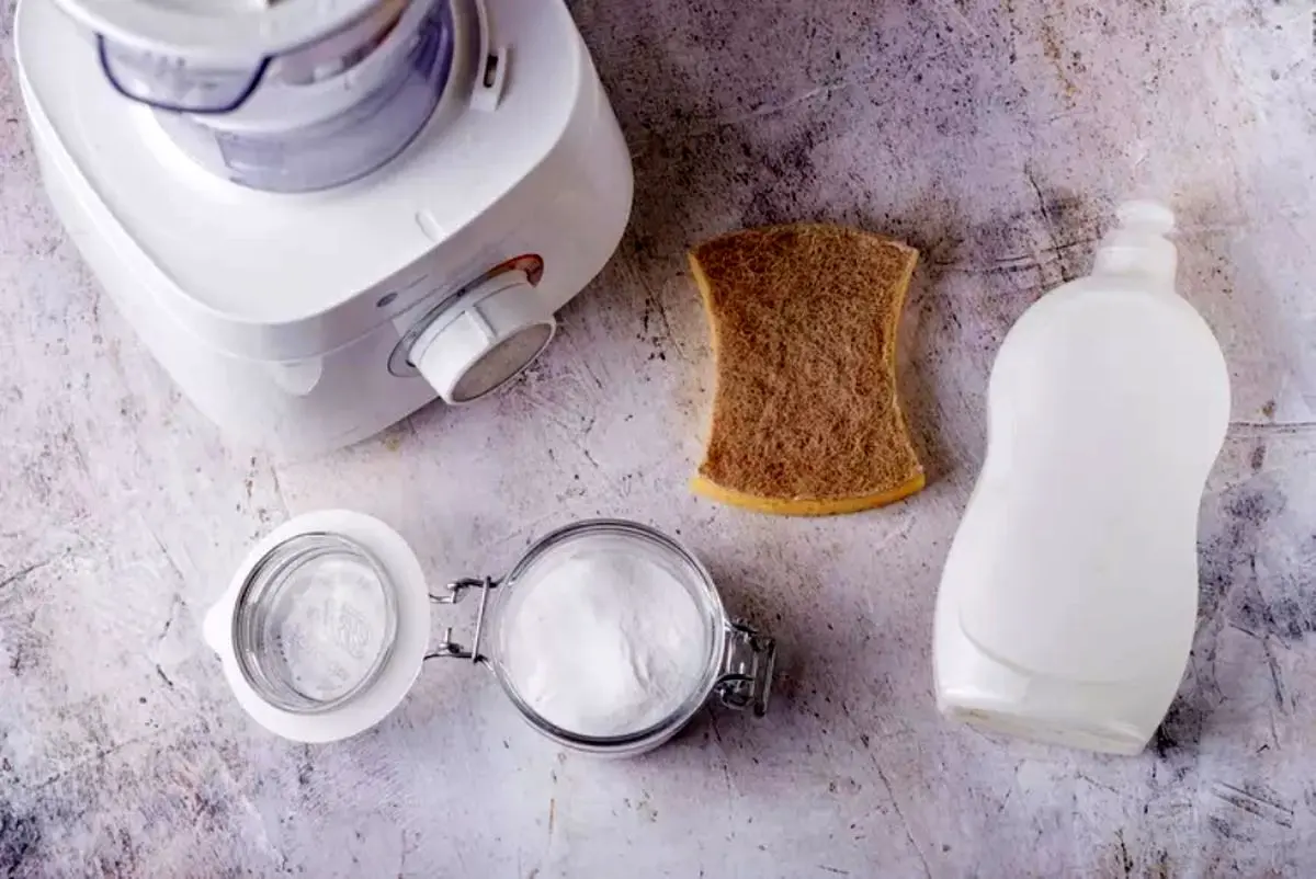 cleaning-and-maintenance-blender-7