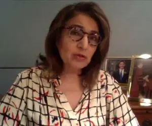 الهه هیکس کیست و در خوزستان چه می کند؟