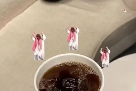 بازی فکری؛ چند تا از شیخ های عرب در حال رقص رو پیدا کردی با چشمت همه رو خاک و مال کن