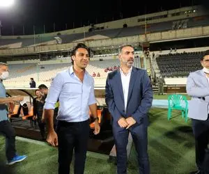 فرهاد مجیدی پشت محمود فکری درآمد!