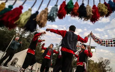جشنواره رنگارنگ اقوام ایرانی در فردیس آغاز شد