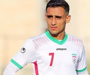 بازیکن جوان پرسپولیس در برزخ ماندن یا فسخ!