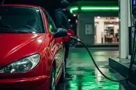 سهمیه بنزین ۱۵۰۰ و ۳۰۰۰ تومانی بنزین تغییر می کند؟